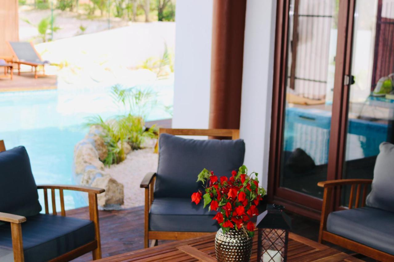Neue Villa Tropic Paradise ウィレムスタッド エクステリア 写真