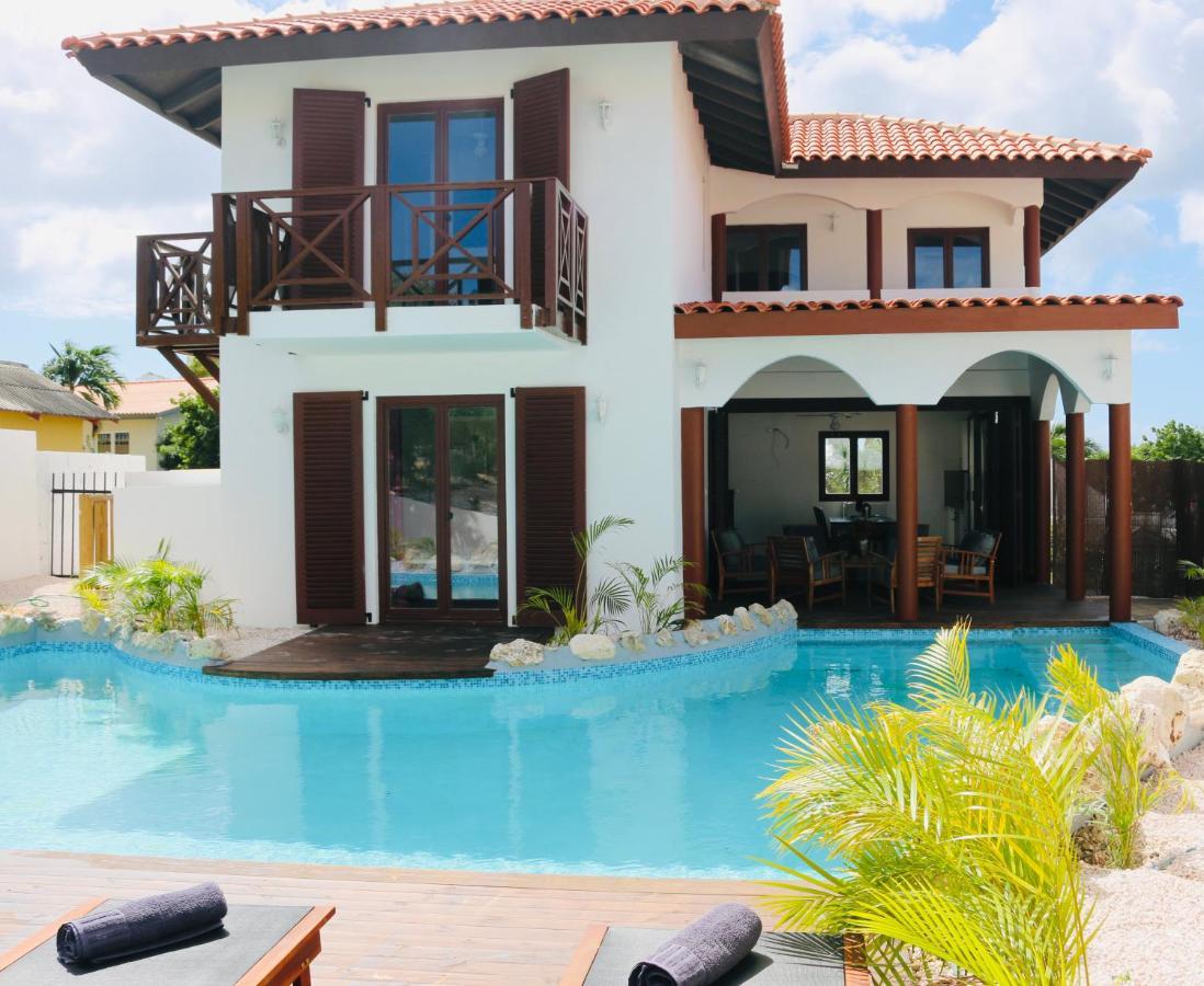 Neue Villa Tropic Paradise ウィレムスタッド エクステリア 写真