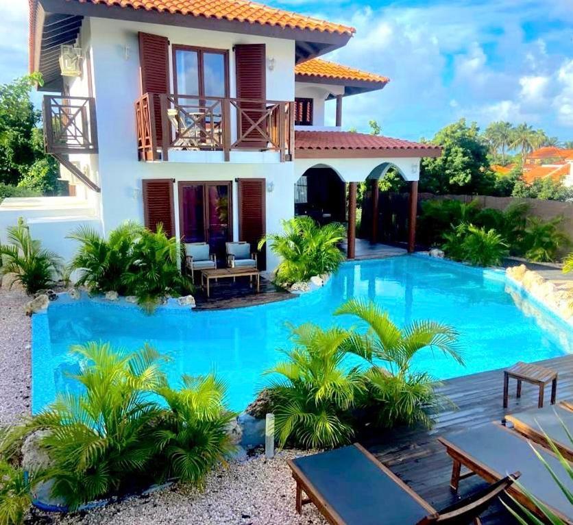 Neue Villa Tropic Paradise ウィレムスタッド エクステリア 写真